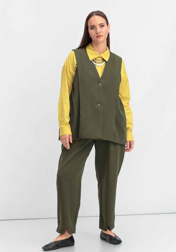 Жилет однобортный на пуговице шир.  580, рис. 8