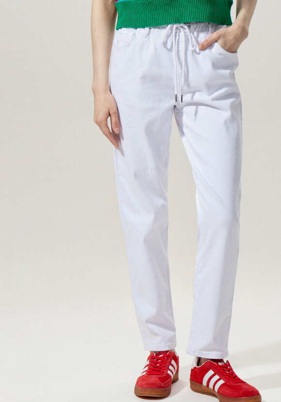 Джинсы с резинкой по поясу шир.  580, рис. 10