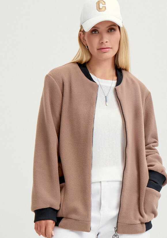 Бомбер на молнии с рибаной шир.  580, рис. 1