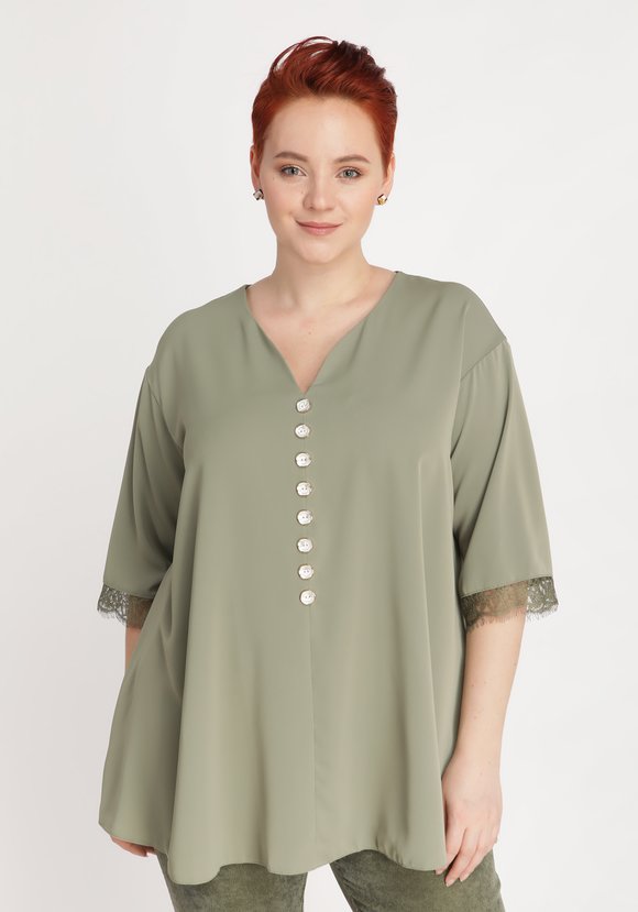 Блуза свободная с V-образым вырезом шир.  580, рис. 2