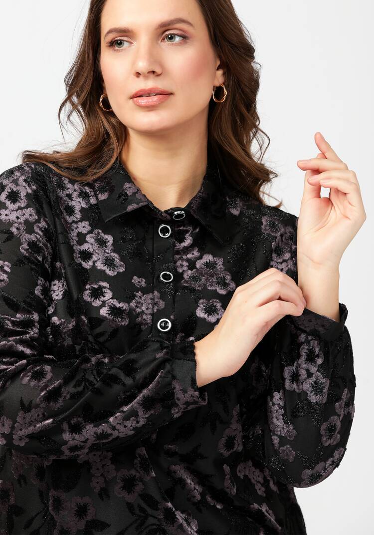 Туника с планкой на пуговицах шир.  750, рис. 17