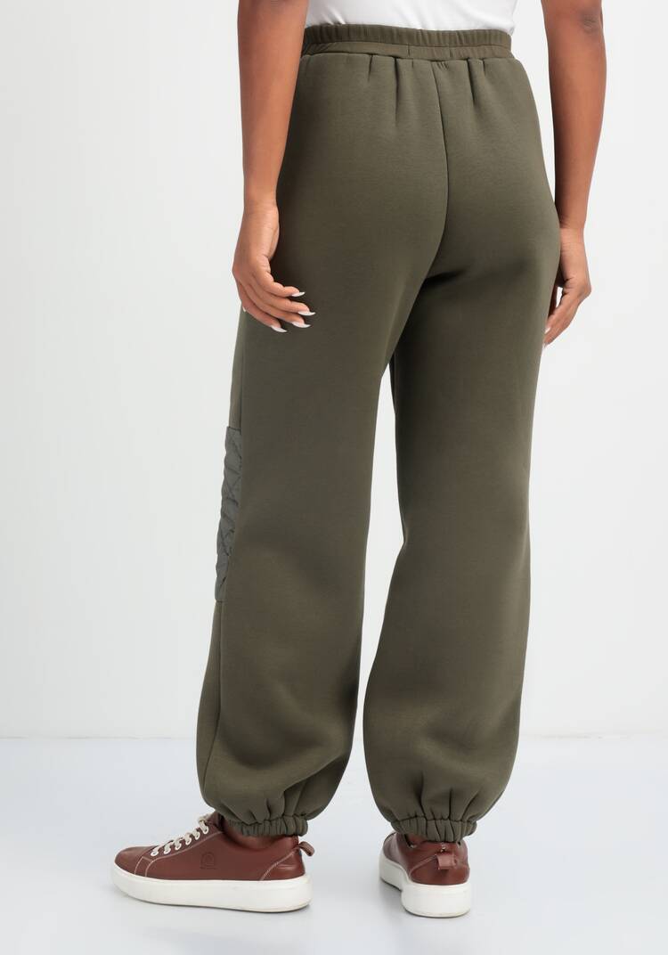 Брюки со вставками из стёганой ткани шир.  750, рис. 19