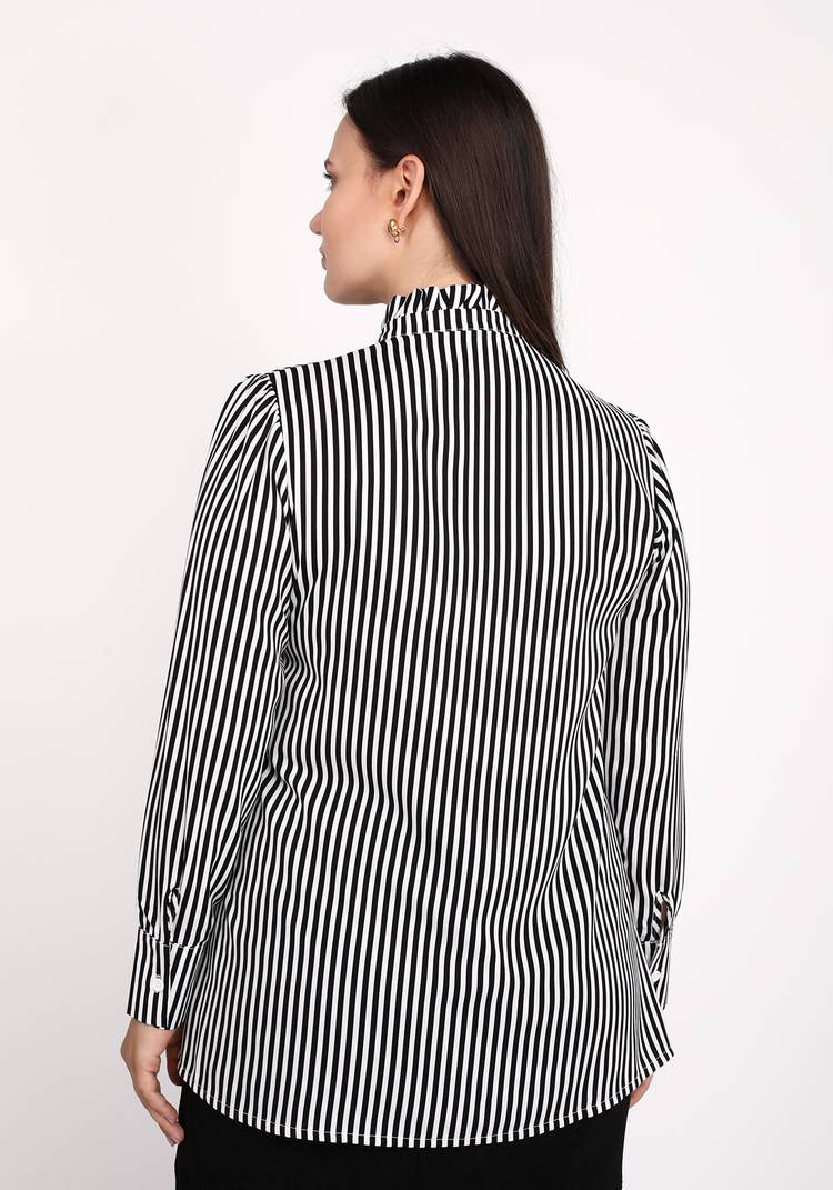 Блуза с эффектным воротником-стойка шир.  750, рис. 2