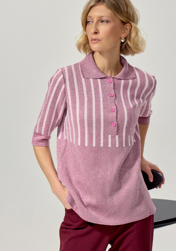 Футболка женская с застежкой-поло шир.  580, рис. 17