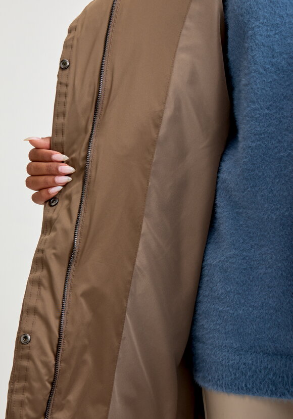 Куртка Жанна шир.  580, рис. 22