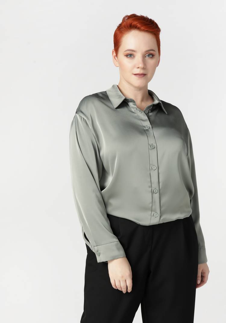 Блуза на пуговицах с рукавом на манжете шир.  750, рис. 1