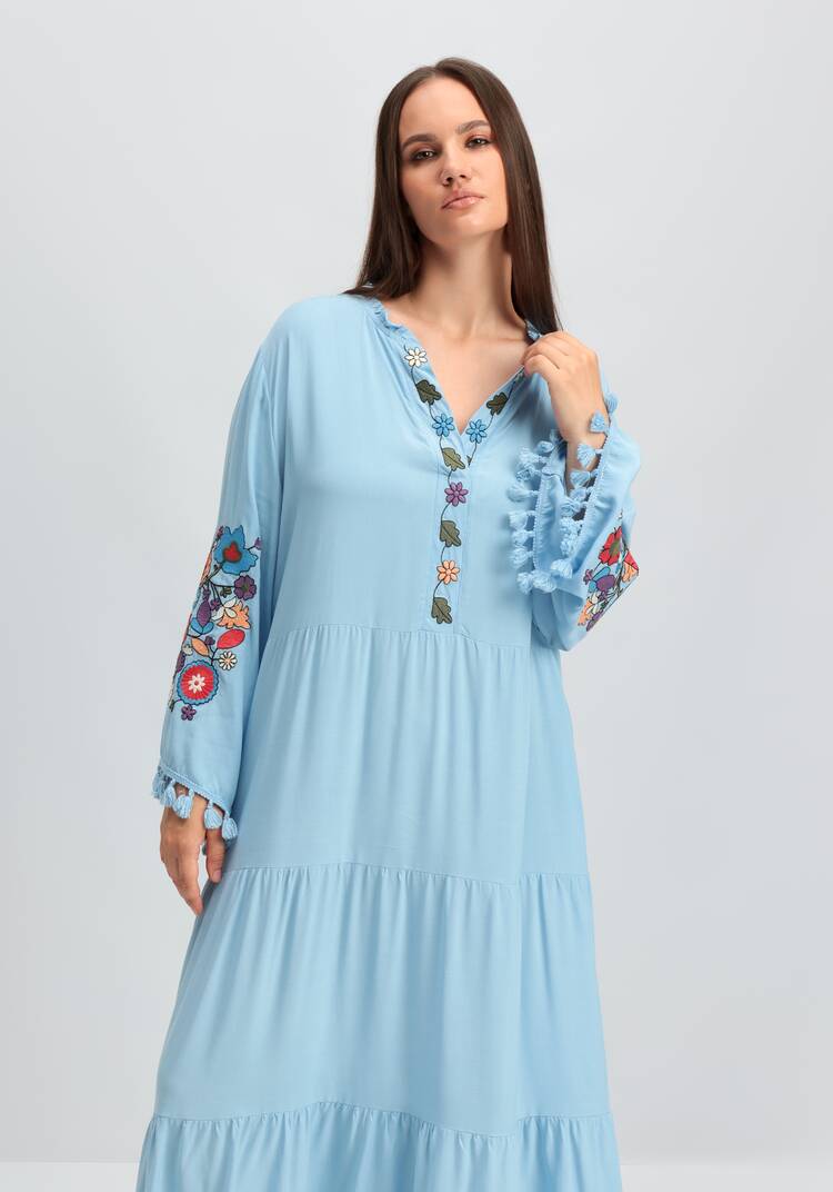 Платье ярусное с вышивкой и бахромой шир.  750, рис. 11