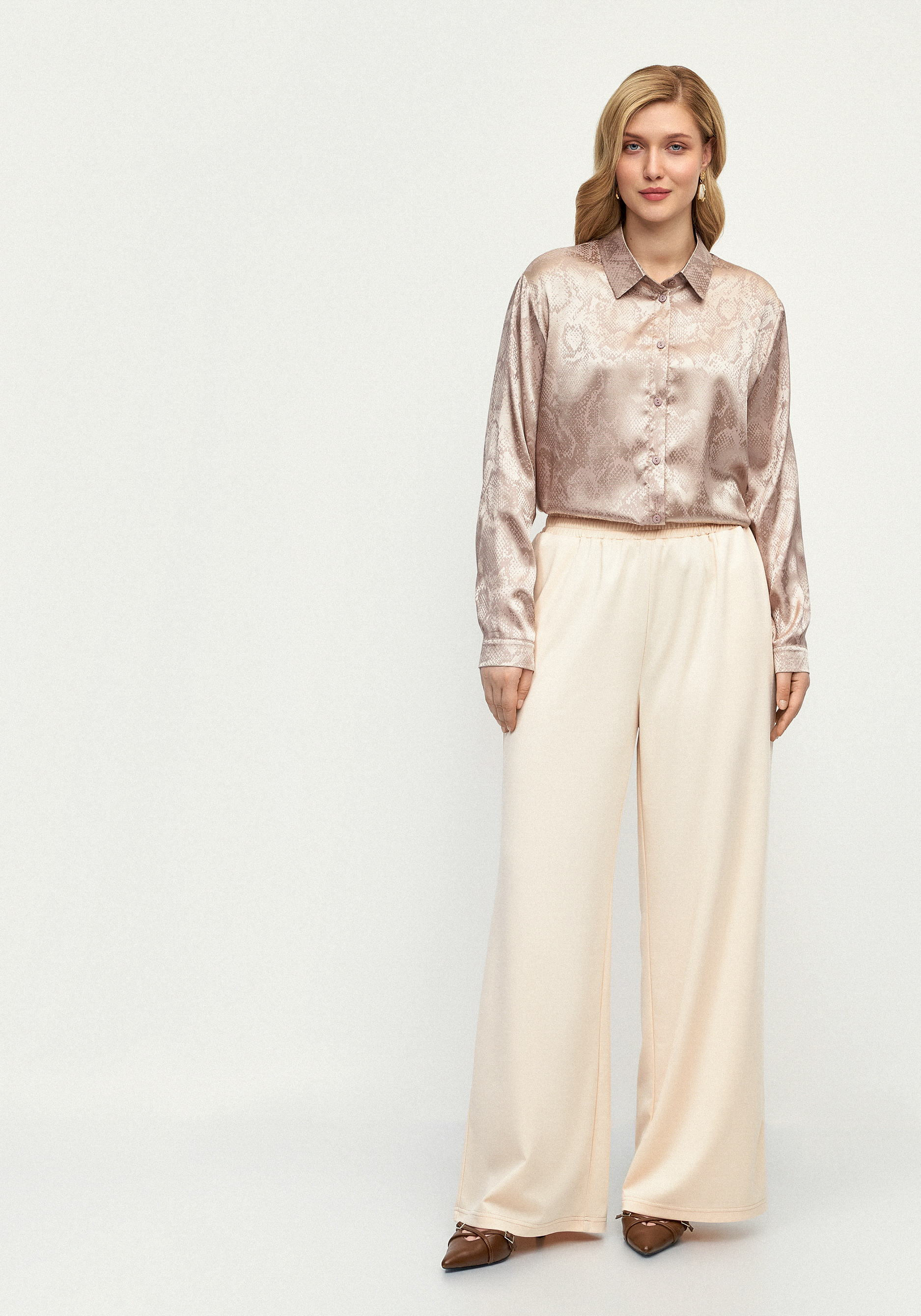 Брюки широкие трикотажные 2999₽