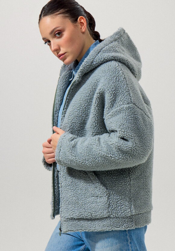 Толстовка тедди с капюшоном шир.  580, рис. 35