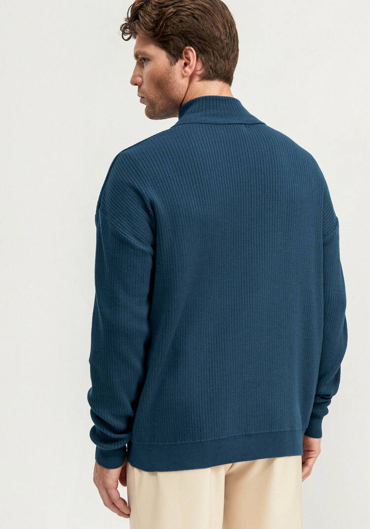 Жакет с воротником-стойкой шир.  750, рис. 19