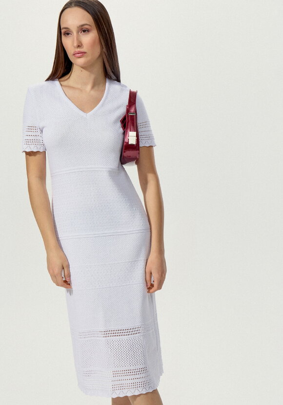 Платье прямого кроя с ажурным краем шир.  580, рис. 21