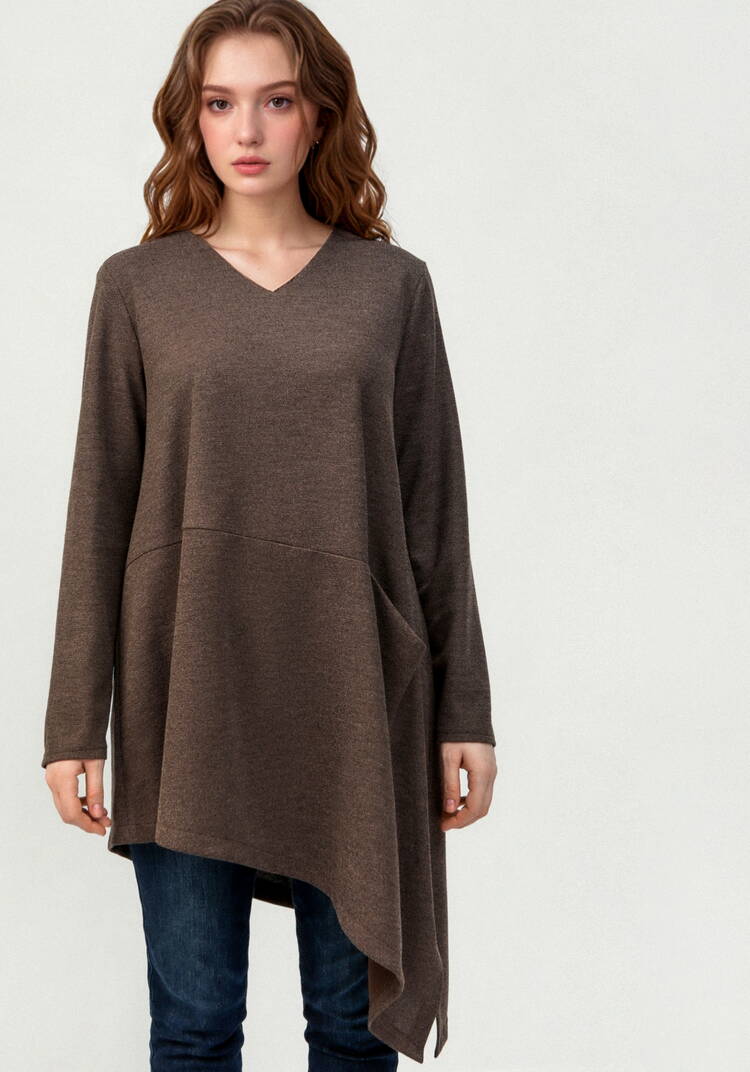 Туника с V-образным вырезом и косым низом шир.  750, рис. 4