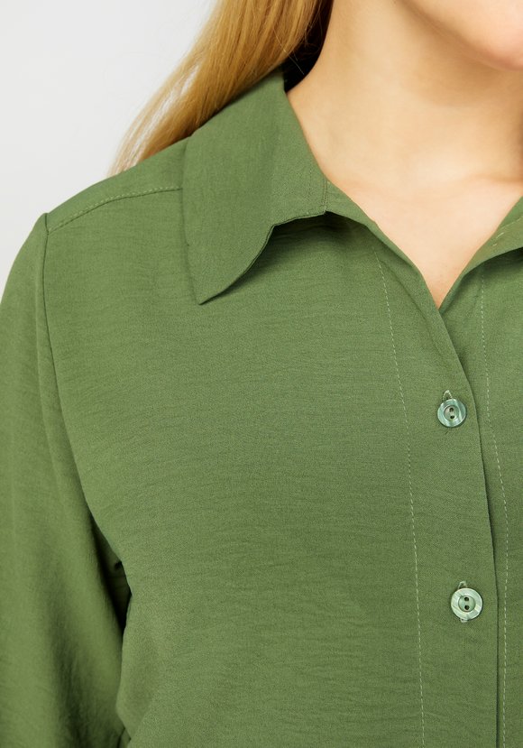 Костюм: блуза на пуговицах и брюки шир.  580, рис. 13