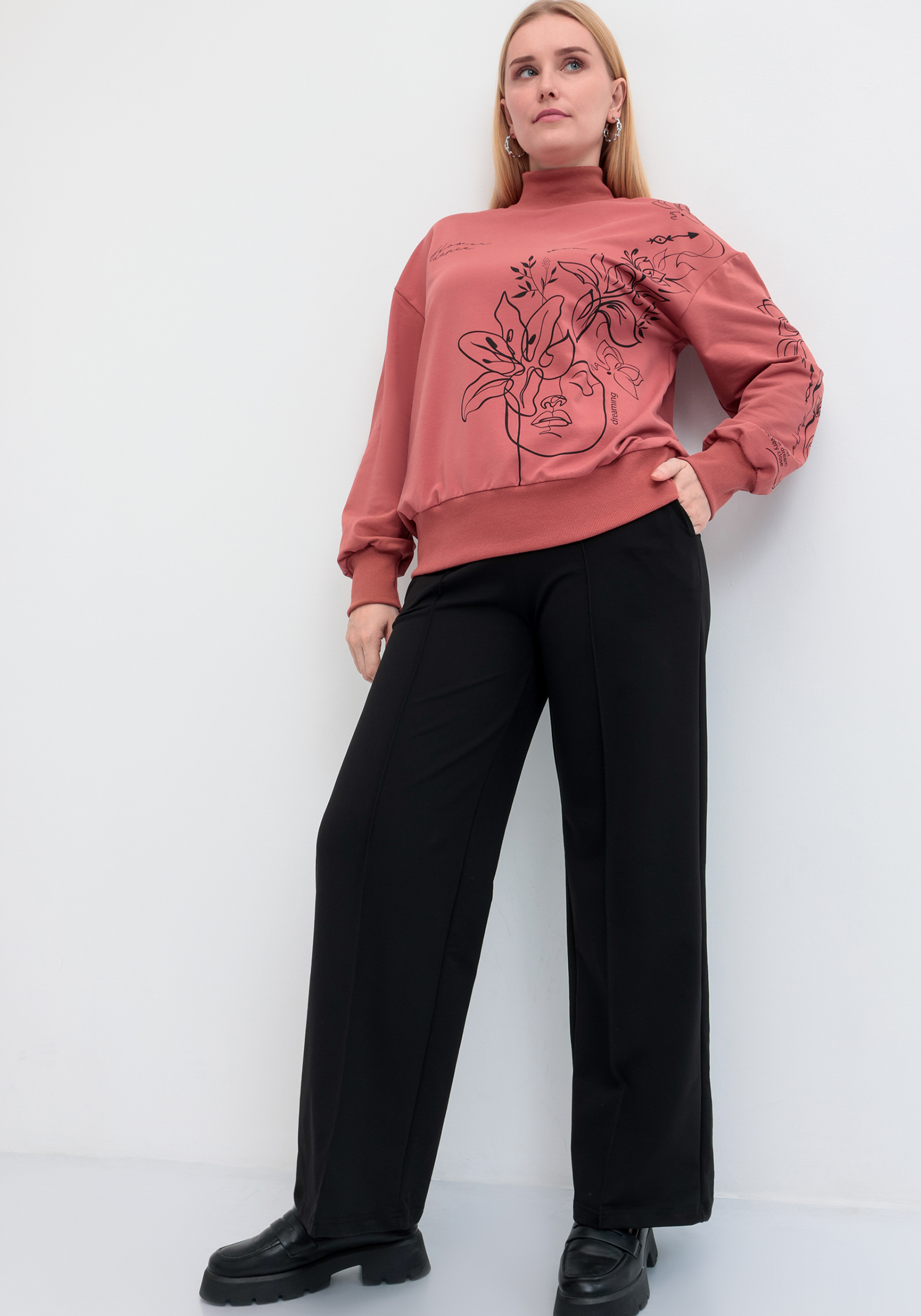 Брюки "Офисная сирена"