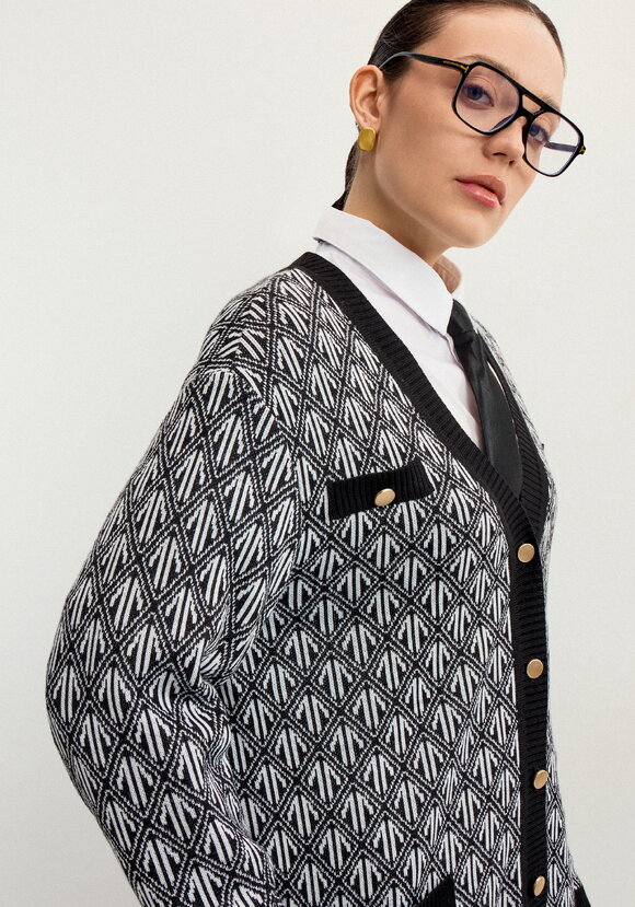 Кардиган удлиненный с графичным орнаментом шир.  580, рис. 4