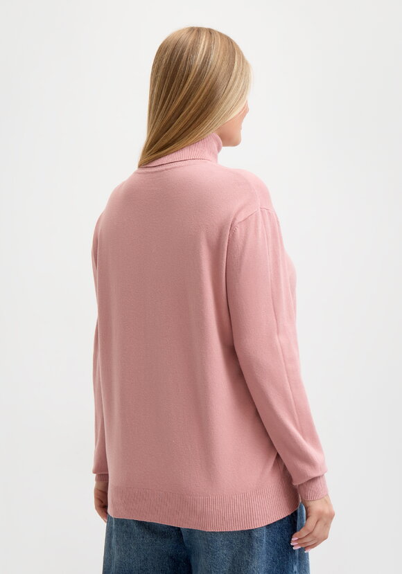 Водолазка Дамира шир.  580, рис. 33