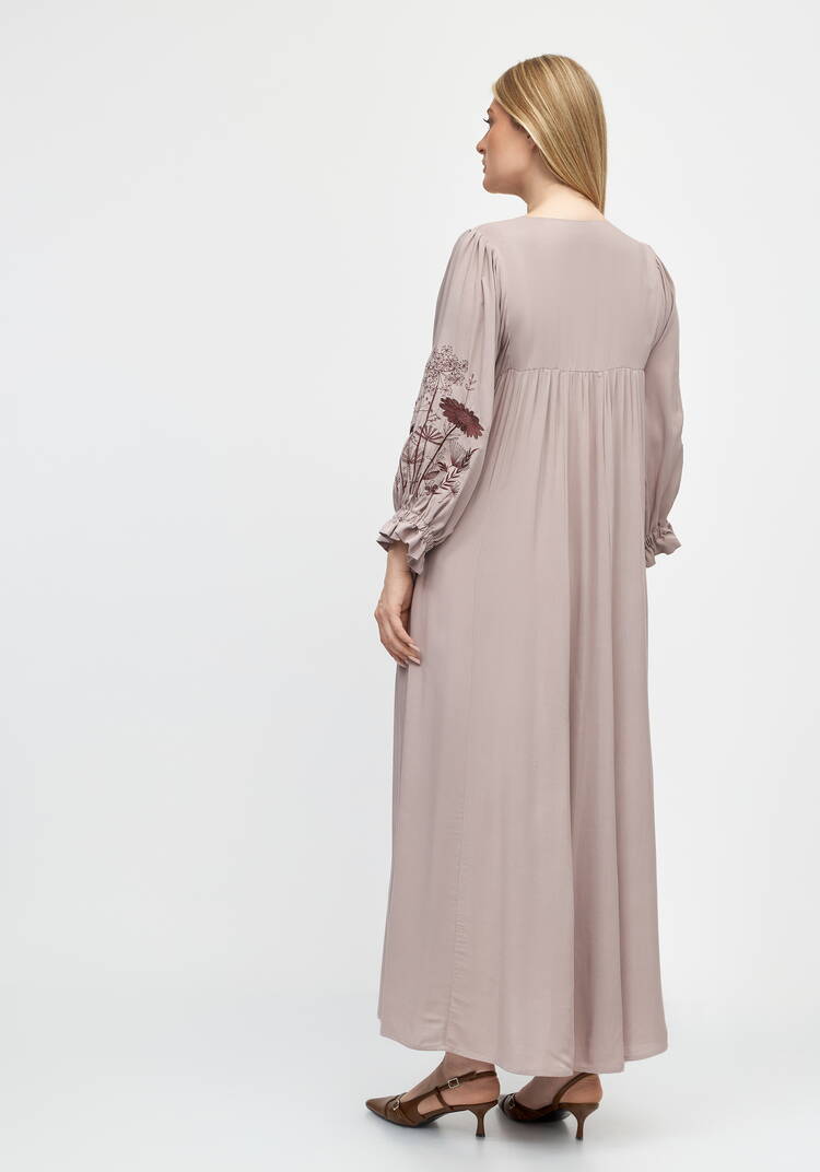 Платье свободного кроя с отрезным лифом шир.  750, рис. 15