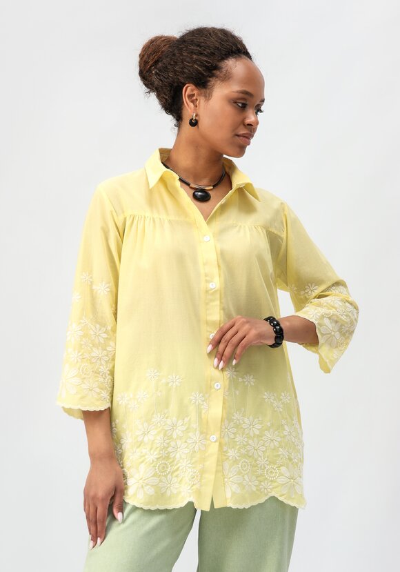 Блуза с цветочной вышивкой на пуговицах шир.  580, рис. 48