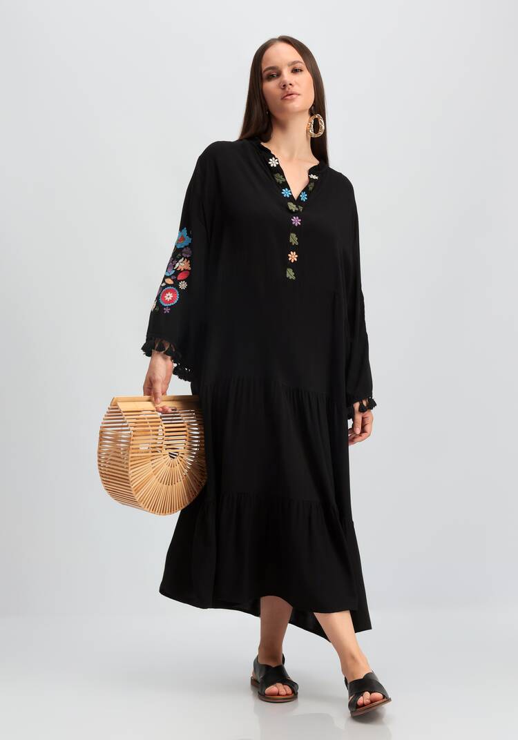 Платье ярусное с вышивкой и бахромой шир.  750, рис. 8