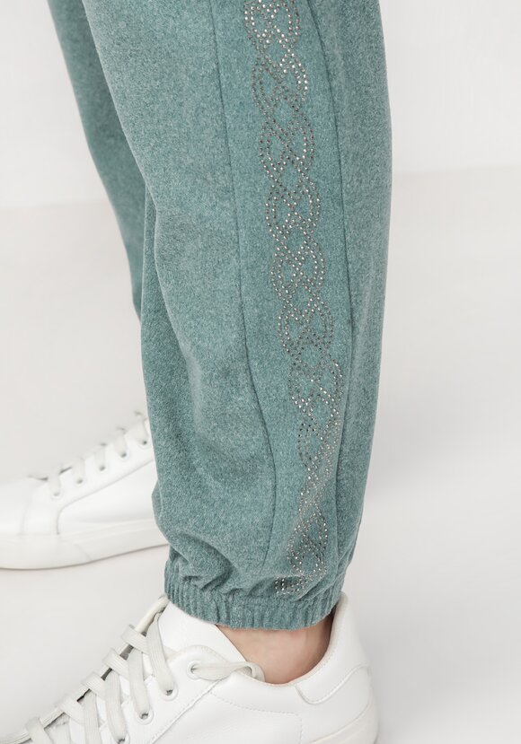 Спортивные брюки велюровые шир.  580, рис. 28