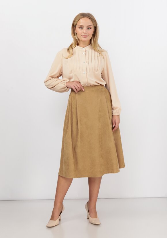 Юбка свободного кроя вельветовая с карманами шир.  580, рис. 17