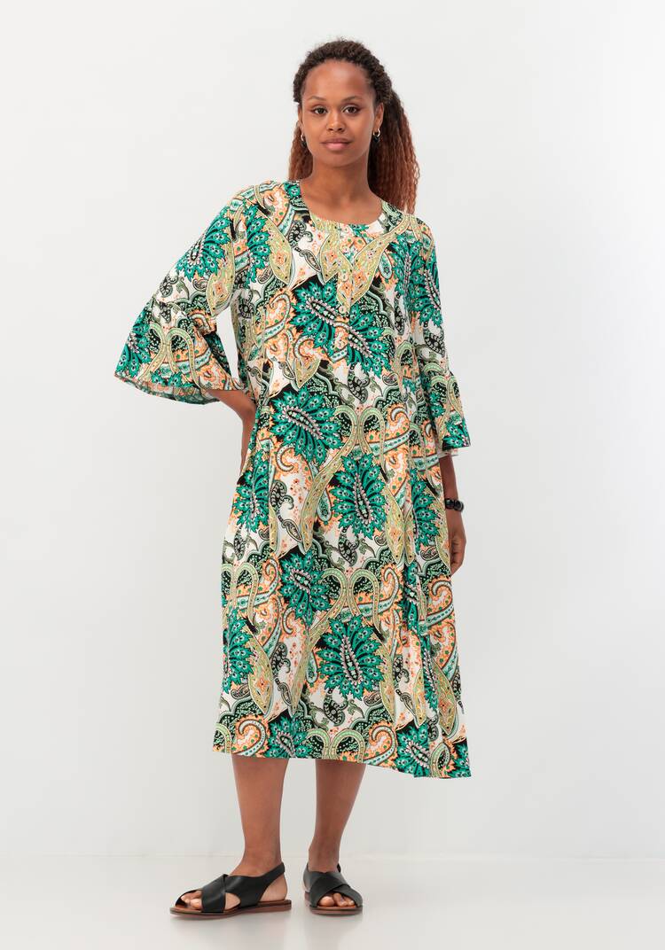 Платье свободного силуэта с рюшей по рукавам шир.  750, рис. 7