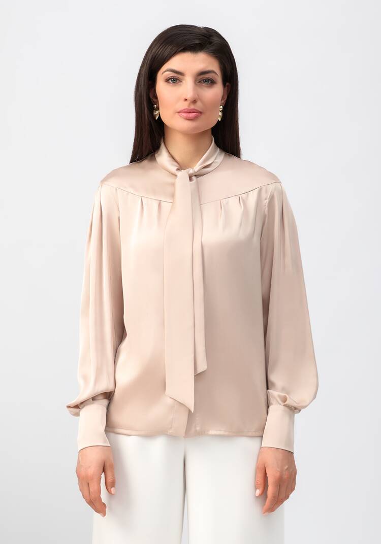 Блуза прямого силуэта с бантом шир.  750, рис. 50