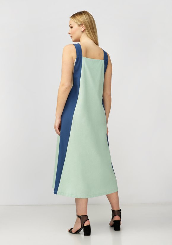 Сарафан с контрастными линиями шир.  580, рис. 2