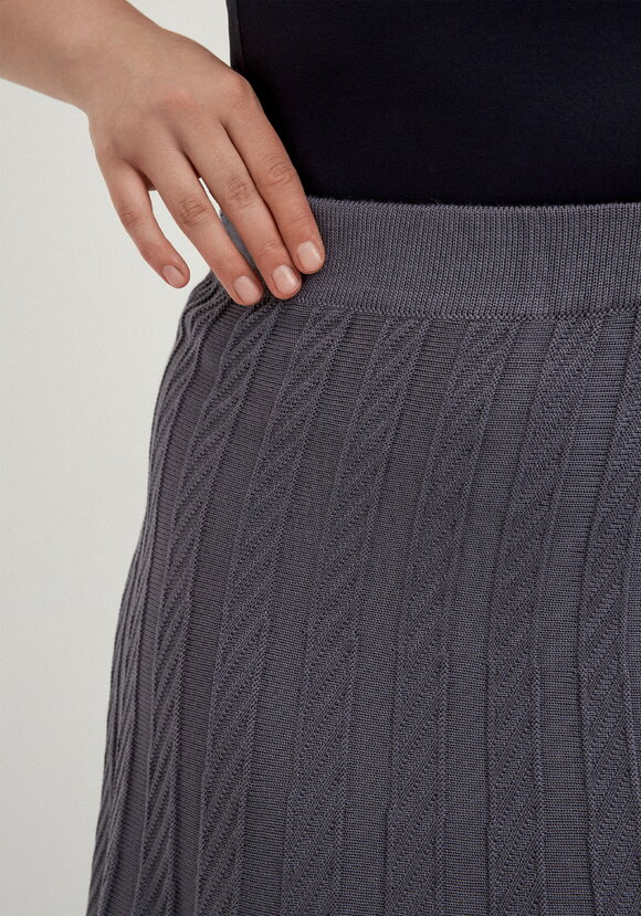 Юбка миди А-силуэта с переплетениями шир.  580, рис. 5