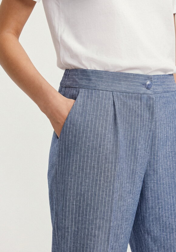 Костюм из жакета и брюк в полоску шир.  580, рис. 8