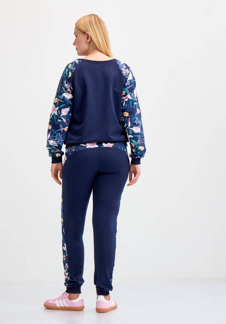 Костюм женский Кэтрин шир.  750, рис. 10