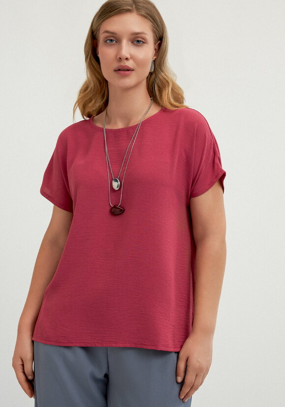 Блуза свободная со спущенным плечом шир.  580, рис. 9