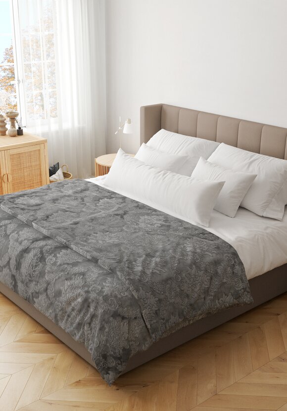 Покрывало-плед с выбитым рисунком шир.  580, рис. 17