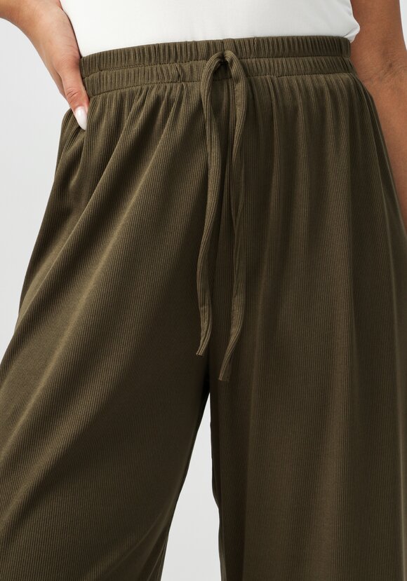 Брюки Лейла шир.  580, рис. 5