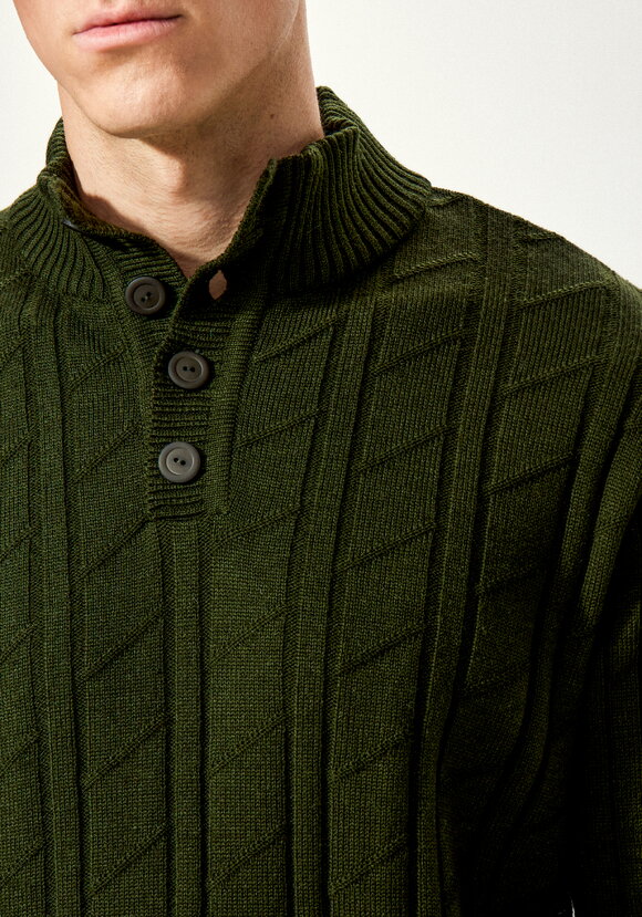 Джемпер с воротом-стойкой и планкой шир.  580, рис. 5