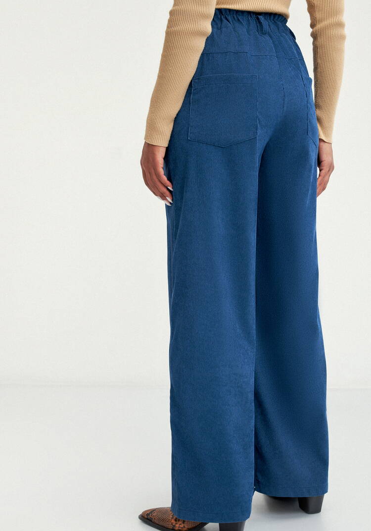 Брюки вельветовые широкие на резинке шир.  750, рис. 25