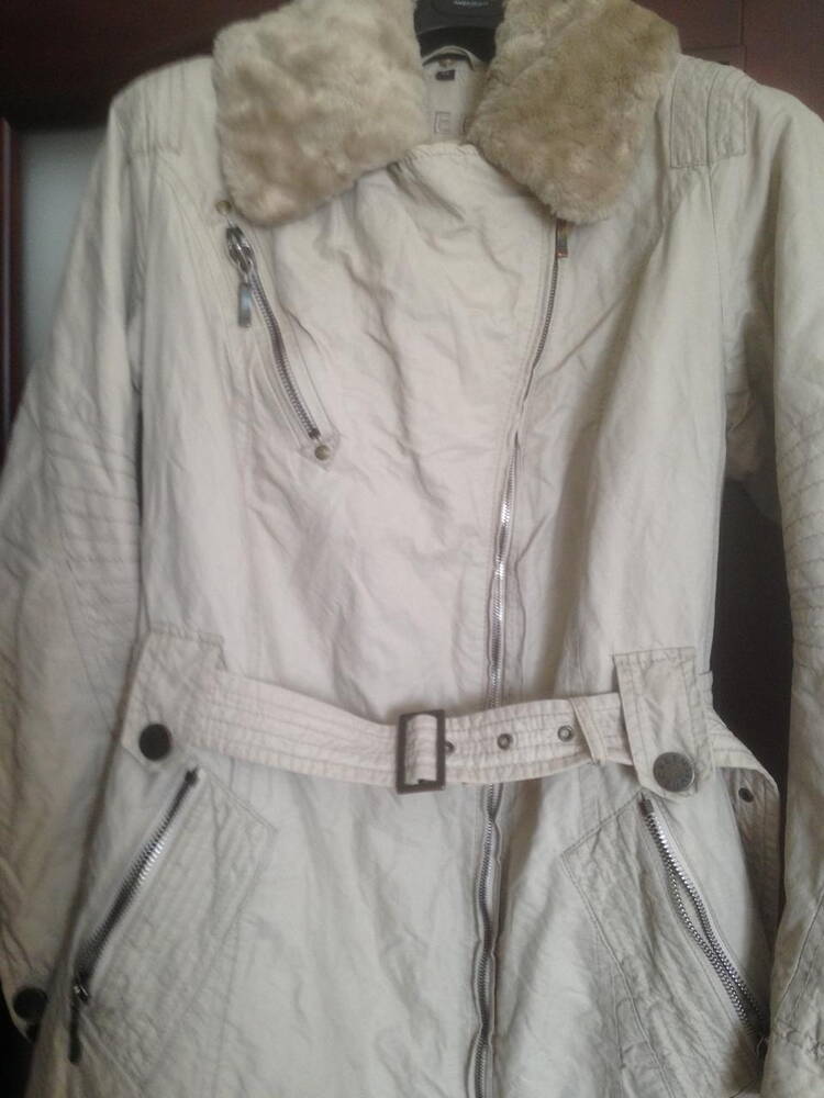 Пальто женское демисезонное шир.  750, рис. 1