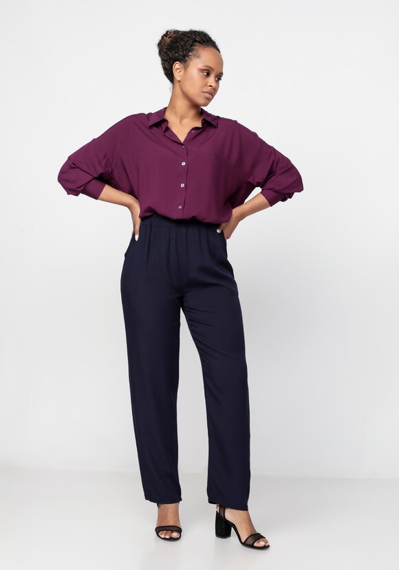 Брюки прямые с резинкой по поясу шир.  580, рис. 12