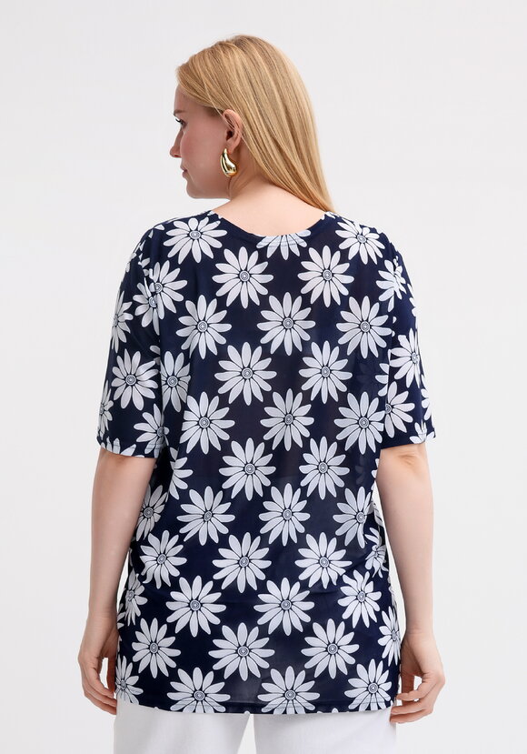 Футболка Салиха шир.  580, рис. 23