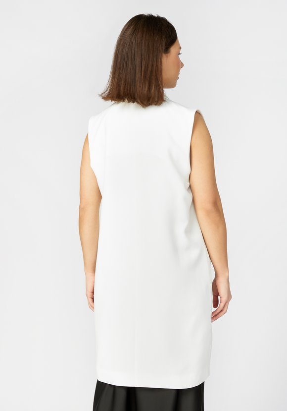 Жилет двубортный с карманами шир.  580, рис. 3