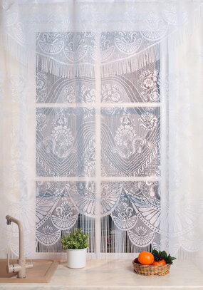 Занавеска с ламбрекеном