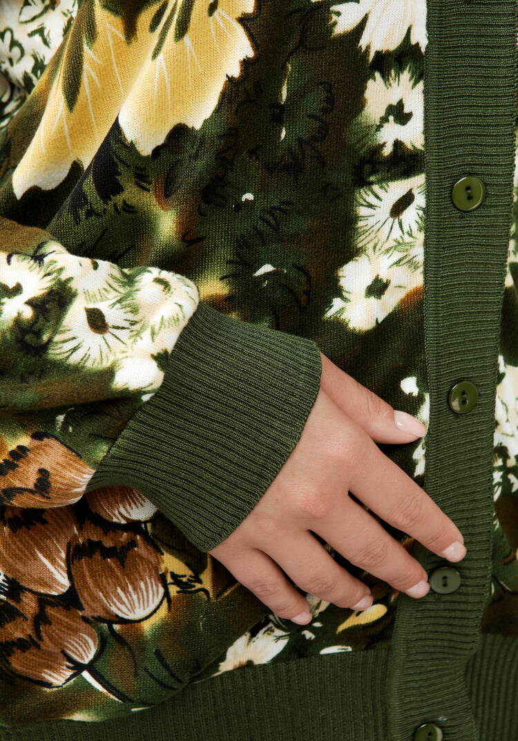 Кардиган с цветочным принтом на пyговицах шир.  750, рис. 12