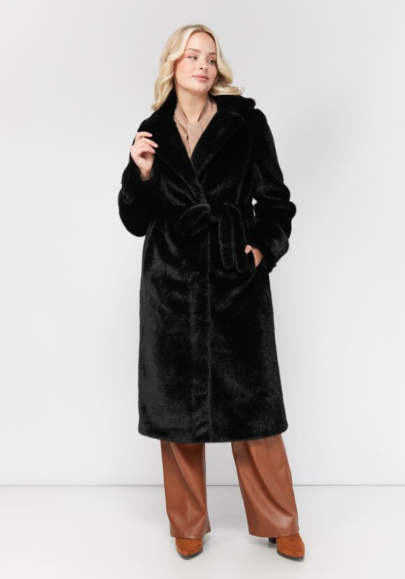 Пальто из искусственного меха с поясом шир.  580, рис. 12