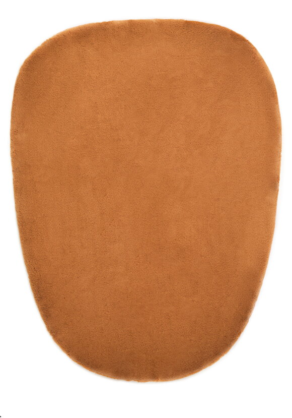 Ковер меховой овальный шир.  580, рис. 1