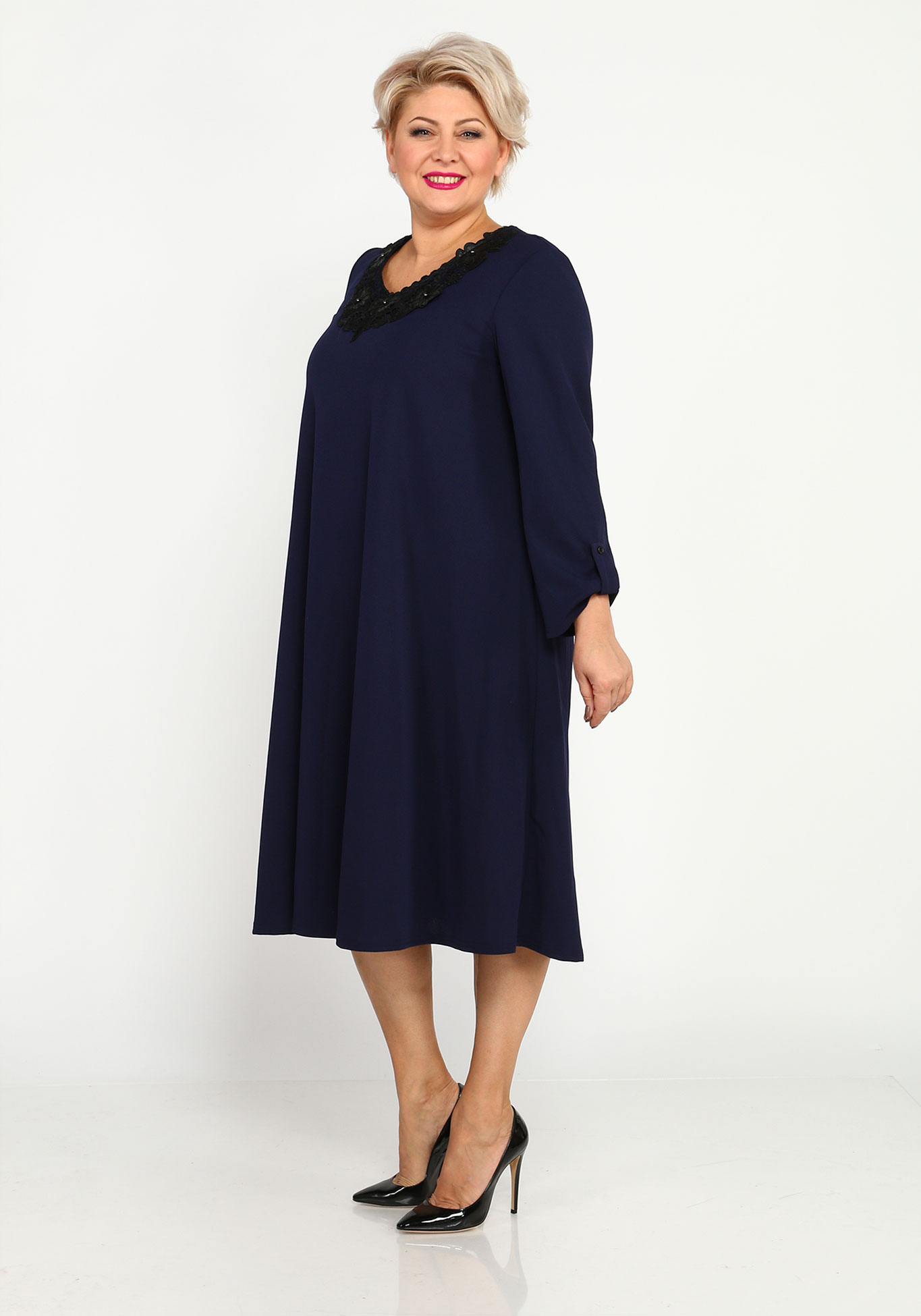Платье свободное с аппликацией Bianka Modeno, размер 48, цвет красный - фото 7