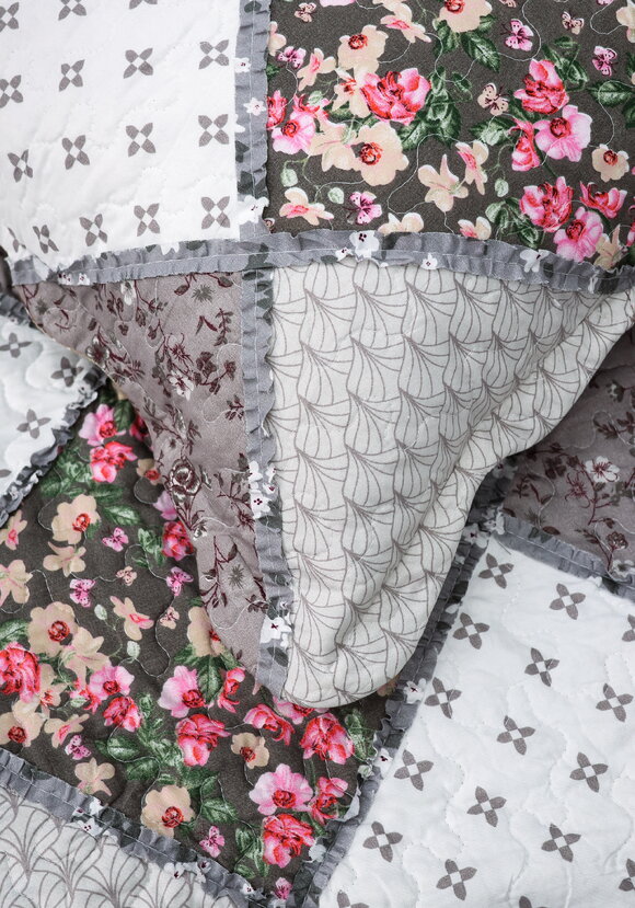 Покрывало с наволочками Печворк шир.  580, рис. 35