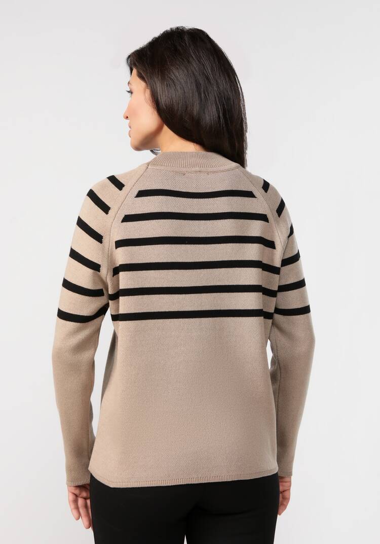 Джемпер-тельняшка в полоску шир.  750, рис. 9