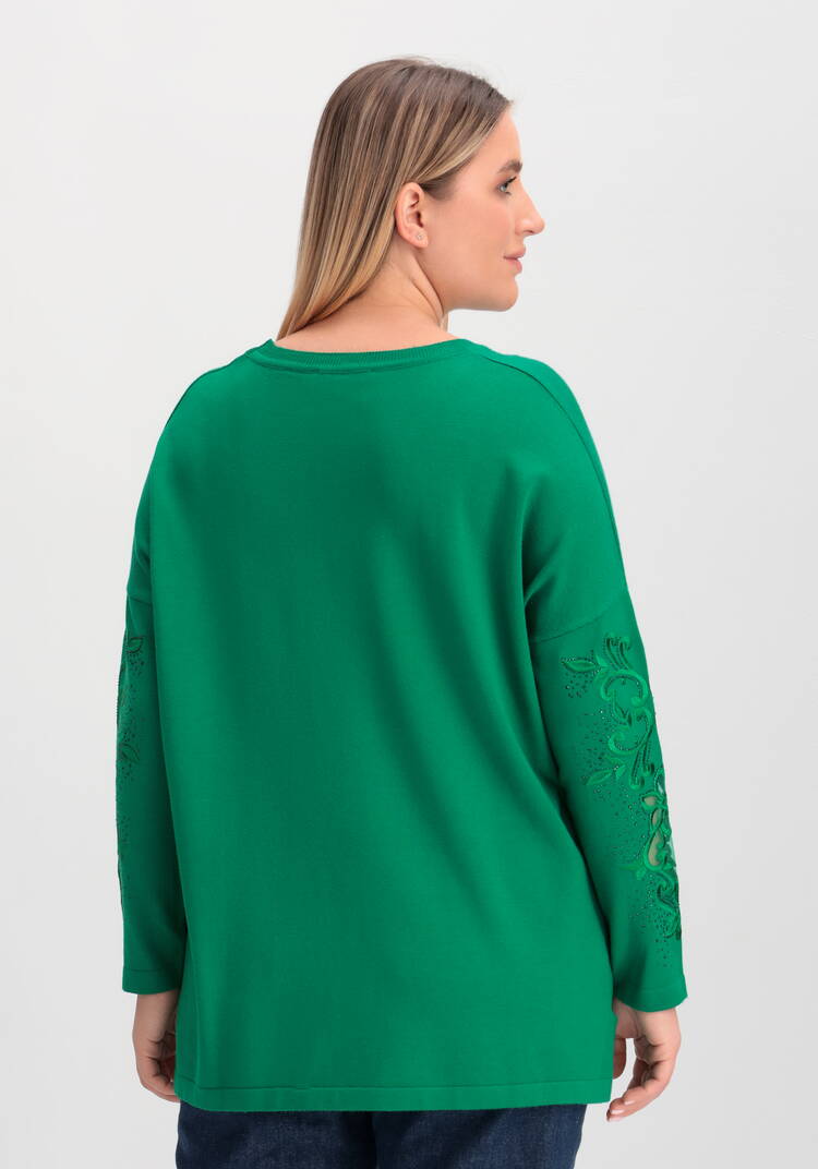 Джемпер с декоративной цветочной вышивкой шир.  750, рис. 14