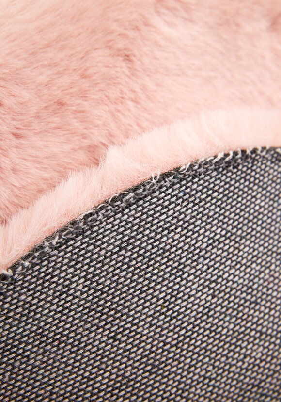 Сидушка меховая, 4 шт. шир.  580, рис. 6