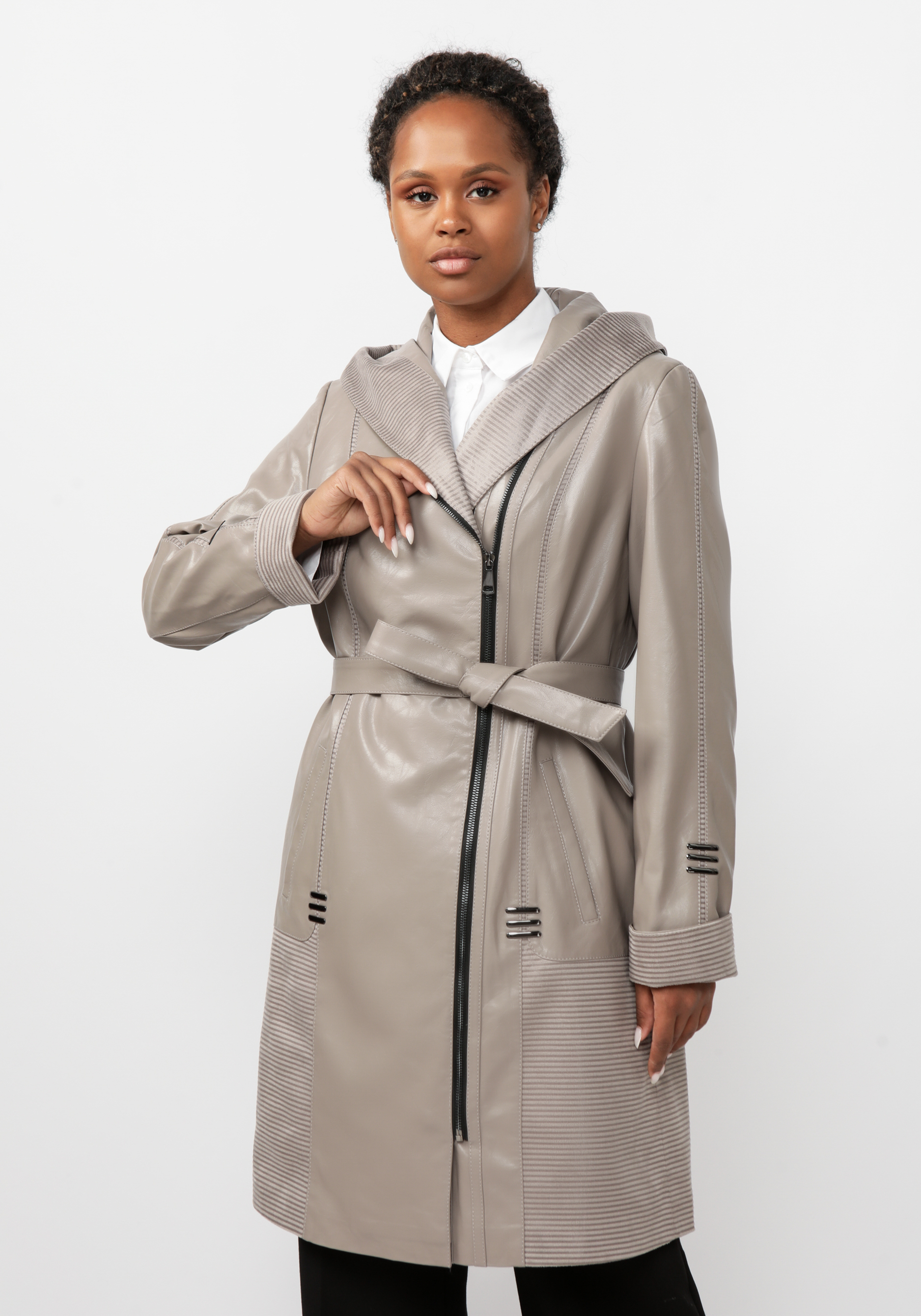 Пальто женское из экокожи пальто с окантовкой контрастной лентой